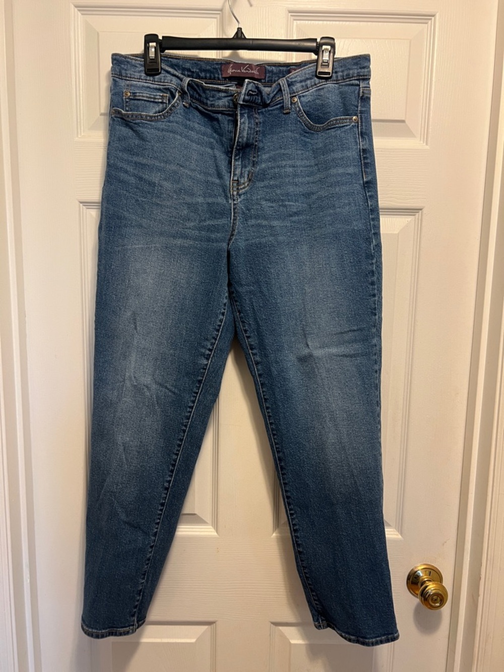 Gloria Vanderbilt Medium Blue Straight-Leg Jeans